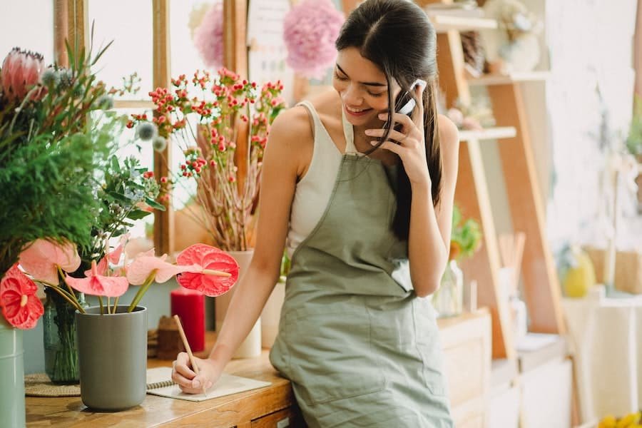 low investment business ideas for women